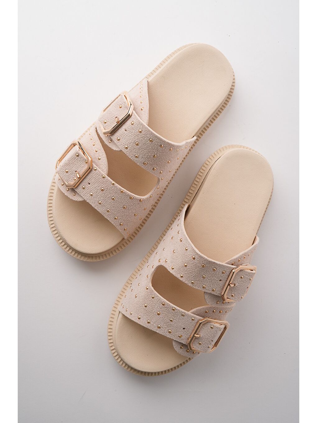 Bej ESTİVA Ayarlanabilir Çift Tokalı Zımbalı Günlük Kadın Terlik-1