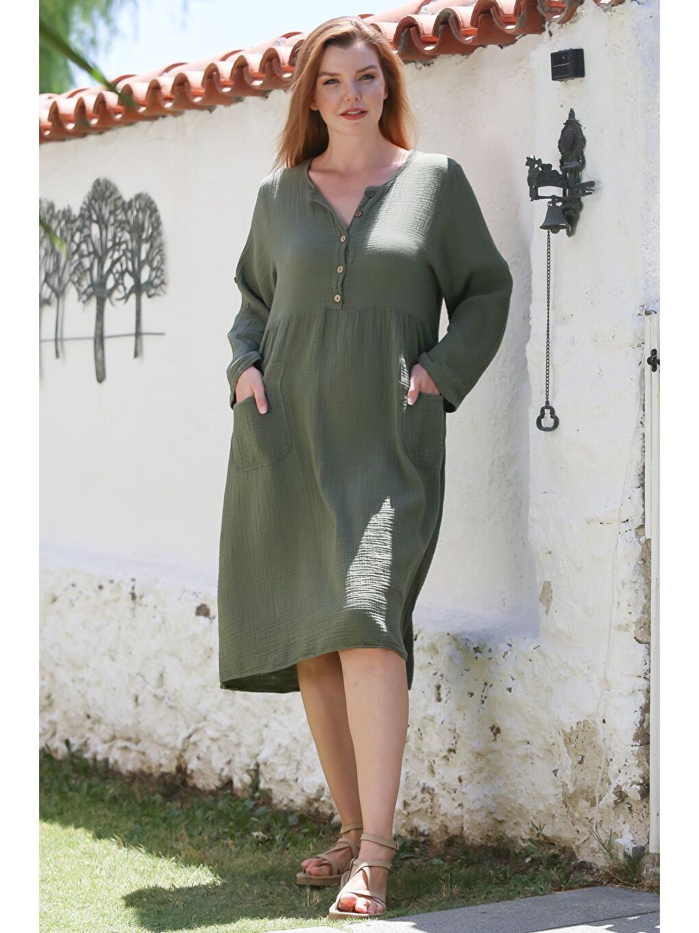 Haki Yuvarlak Yaka Düğmeli Uzun Kollu Cepli Yıkamalı Casual Müslin Dokuma Elbise 107 60-3