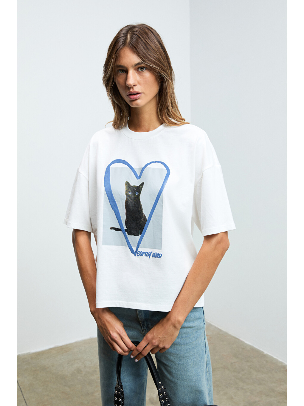 Beyaz AYUKRA Kadın Yumuşak Ve Esnek Kumaşlı Baskı Detaylı Bisiklet Yakalı BEYAZ T-Shirt-1