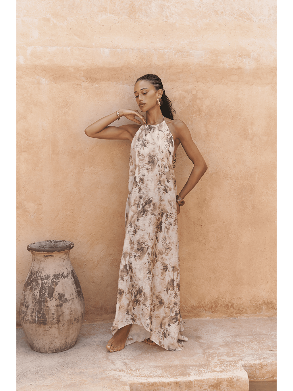 Lukmanje Boyundan Bağcıklı Bej Uzun Elbise-1