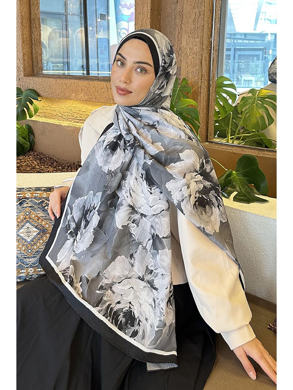 Flower Desen Bambu Şal Siyah-1