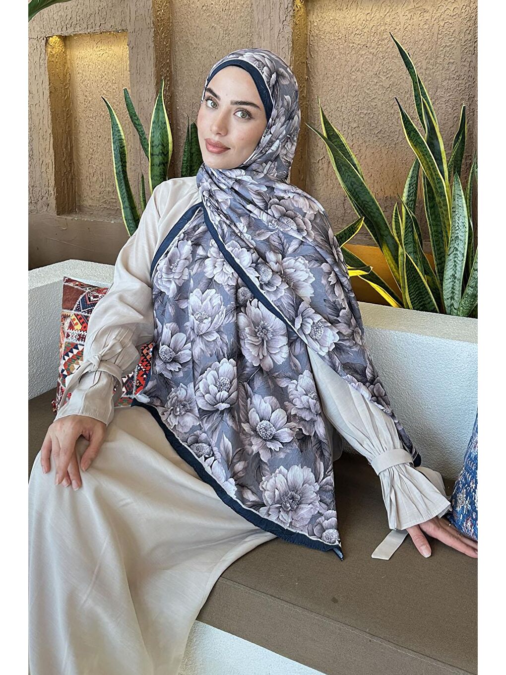 Gri Lotus Desen Bambu Şal Füme-1