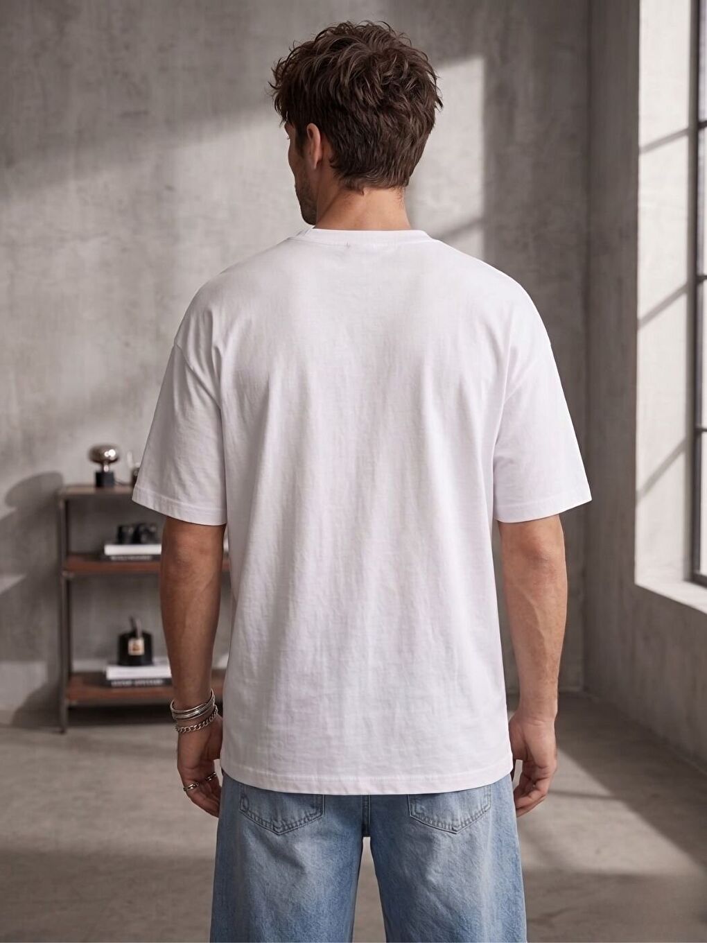 Erkek Beyaz %100 Organik Pamuk Dokulu Comfort Fit Bisiklet Yakalı Tişört-1