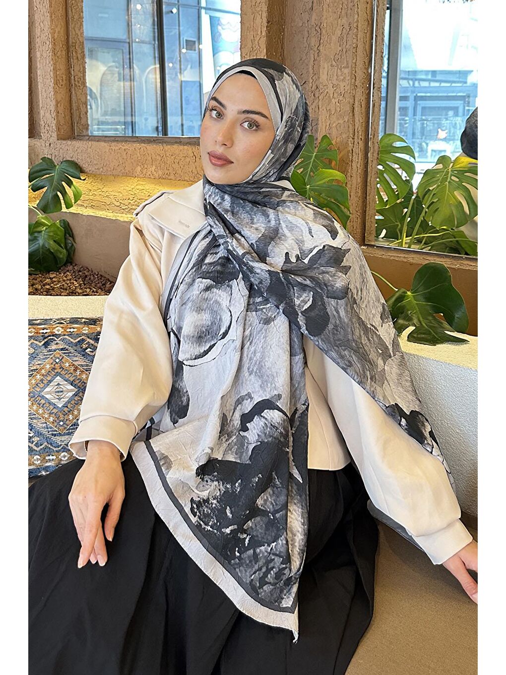 Floral Desen Bambu Şal Gri