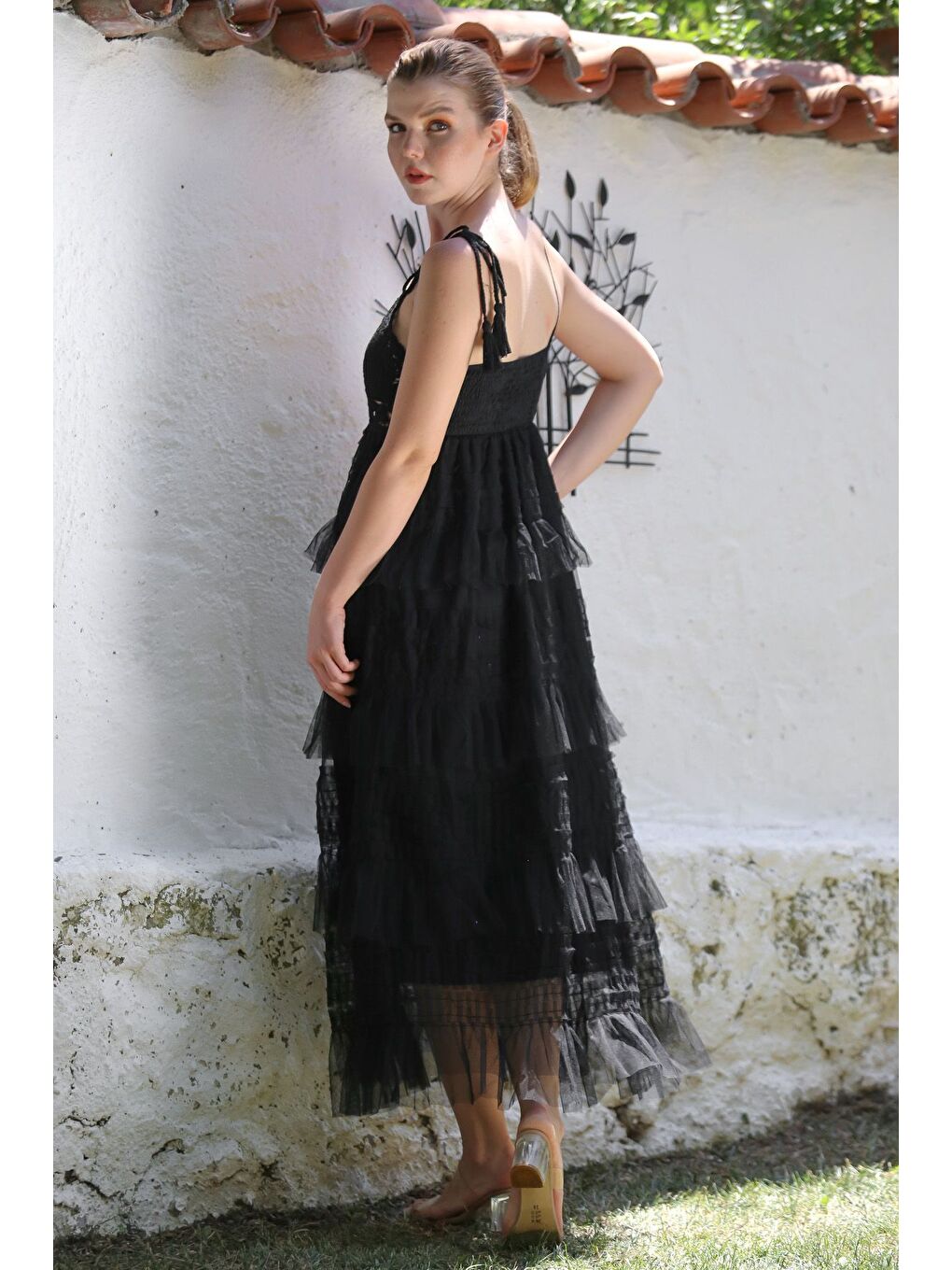 İtalyan Siyah Straplez Yaka Tüllü Ayarlanabilir Askılı Fistolu Dokuma Elbise 130 55-7