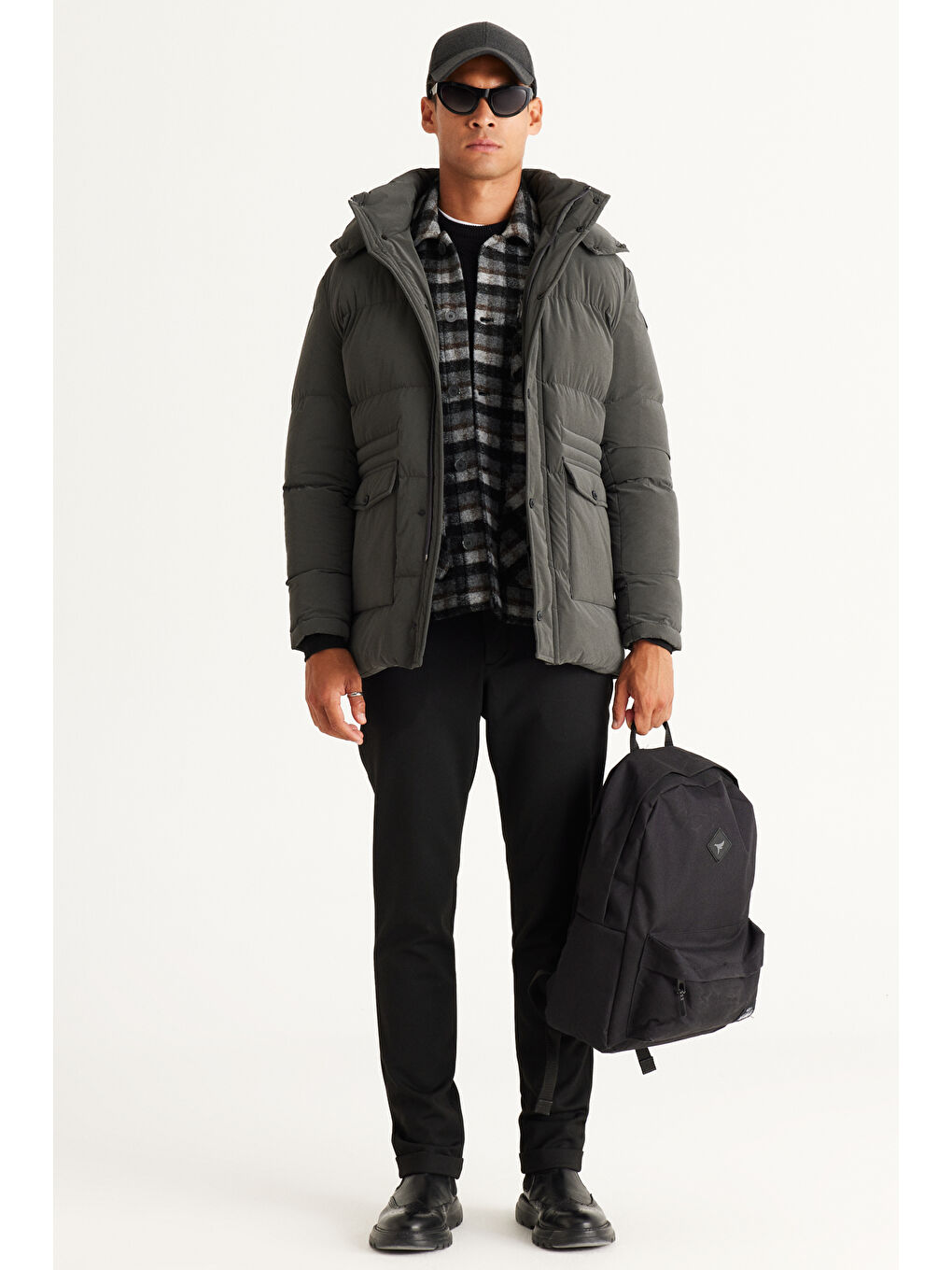 Erkek Haki Standart Fit Normal Kesim Çıkma Kapüşonlu Kaban-1