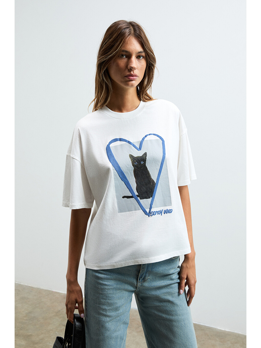 Beyaz AYUKRA Kadın Yumuşak Ve Esnek Kumaşlı Baskı Detaylı Bisiklet Yakalı BEYAZ T-Shirt-2