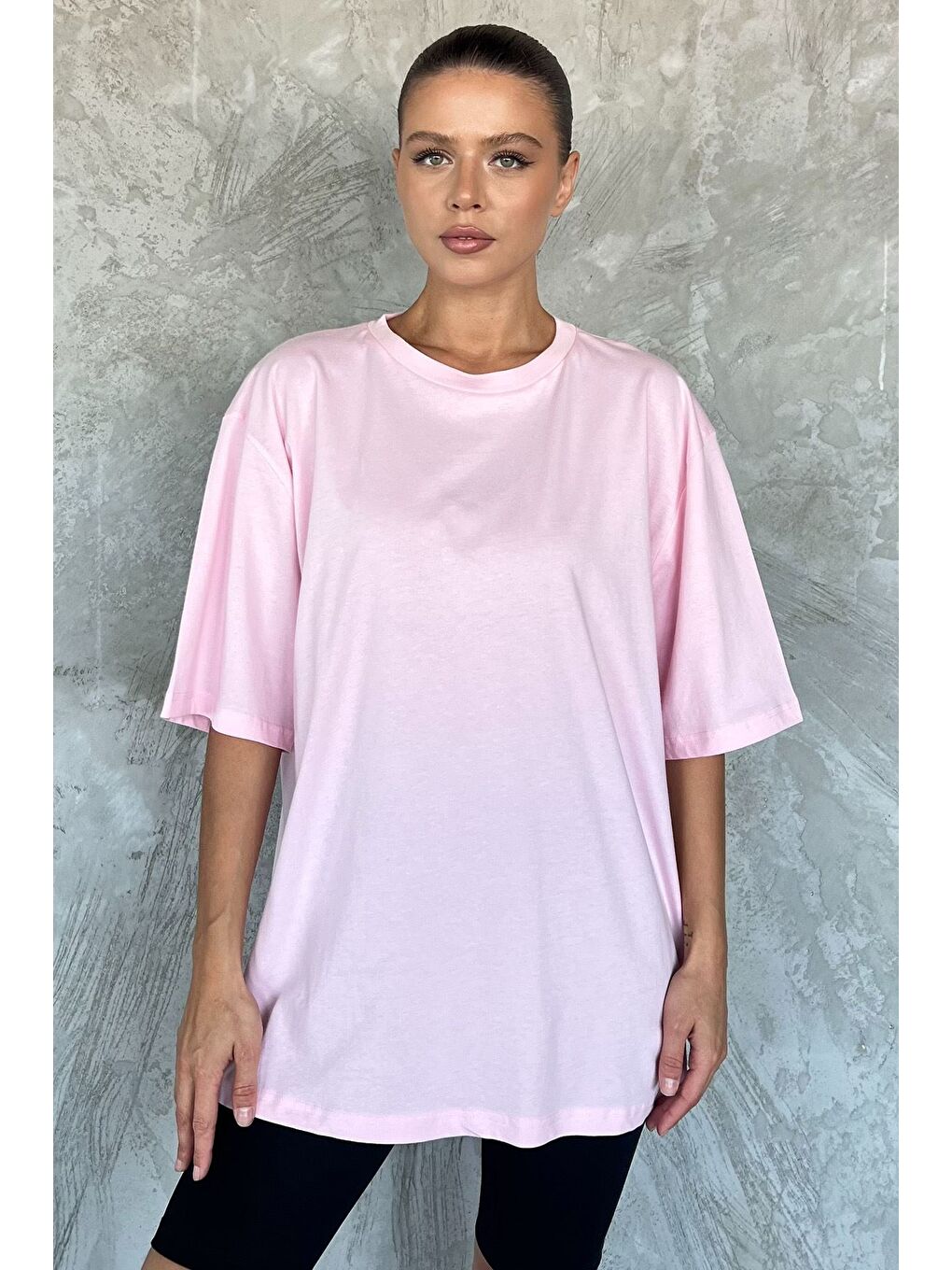 Pembe Basic Salaş Kadın Tişört