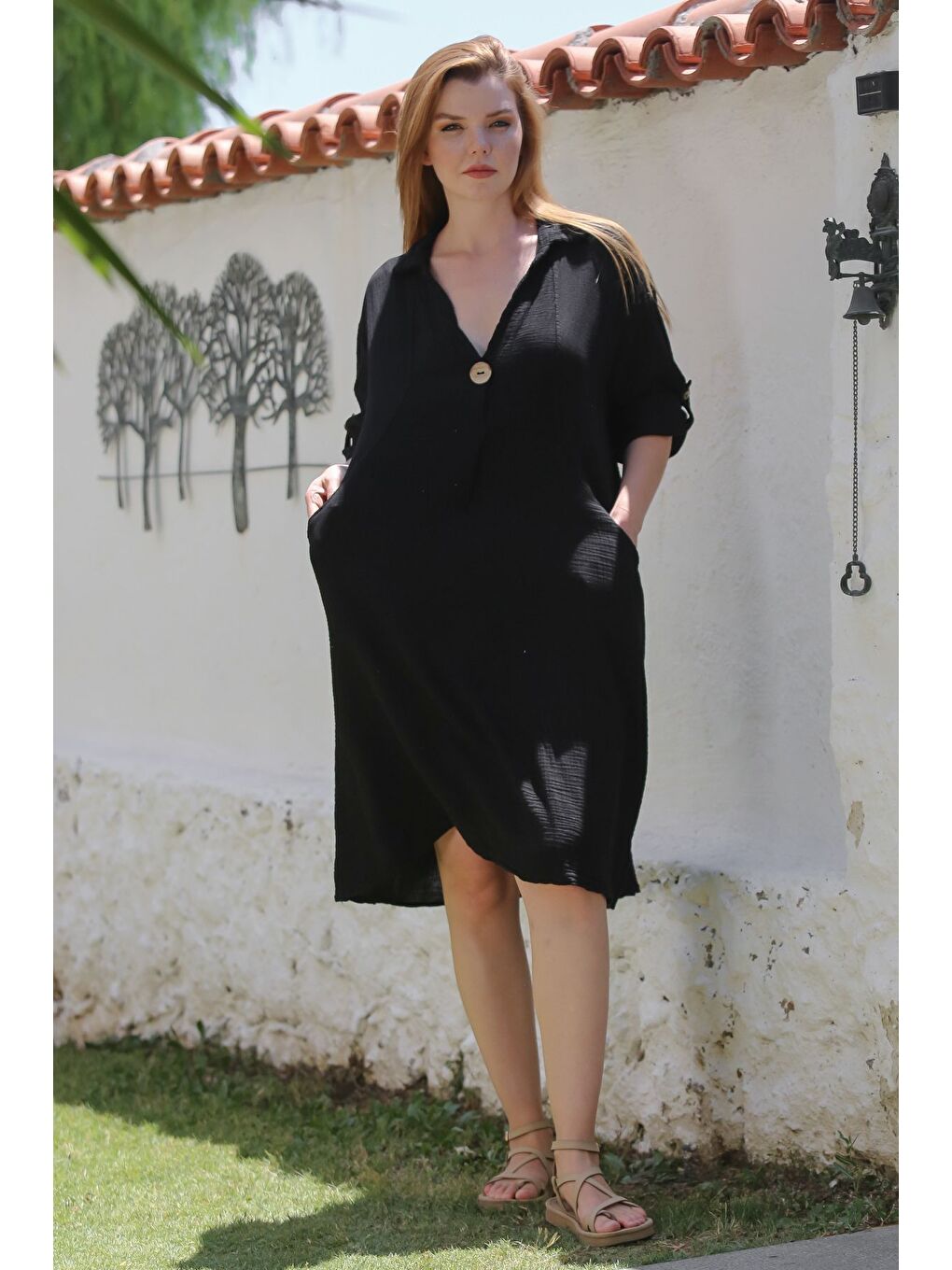 Siyah Gömlek Yaka Düğmeli Uzun Kollu Cepli Yıkamalı Casual Müslin Dokuma Elbise 103 65-4