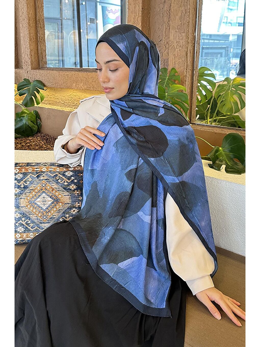 Yaprak Desen Bambu Şal Lacivert-1