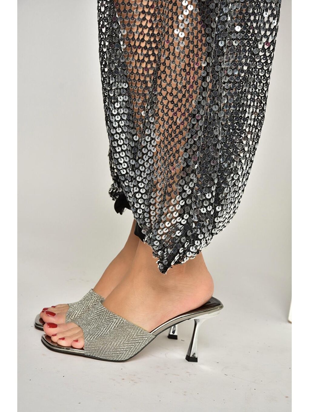 Antrasit Platin Kadın Topuklu Terlik Y820179134-4