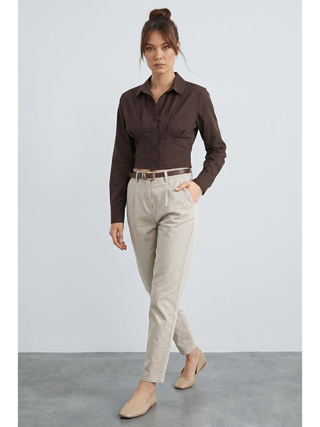 Bej Kemerli Cepli Gabardin Pantolon