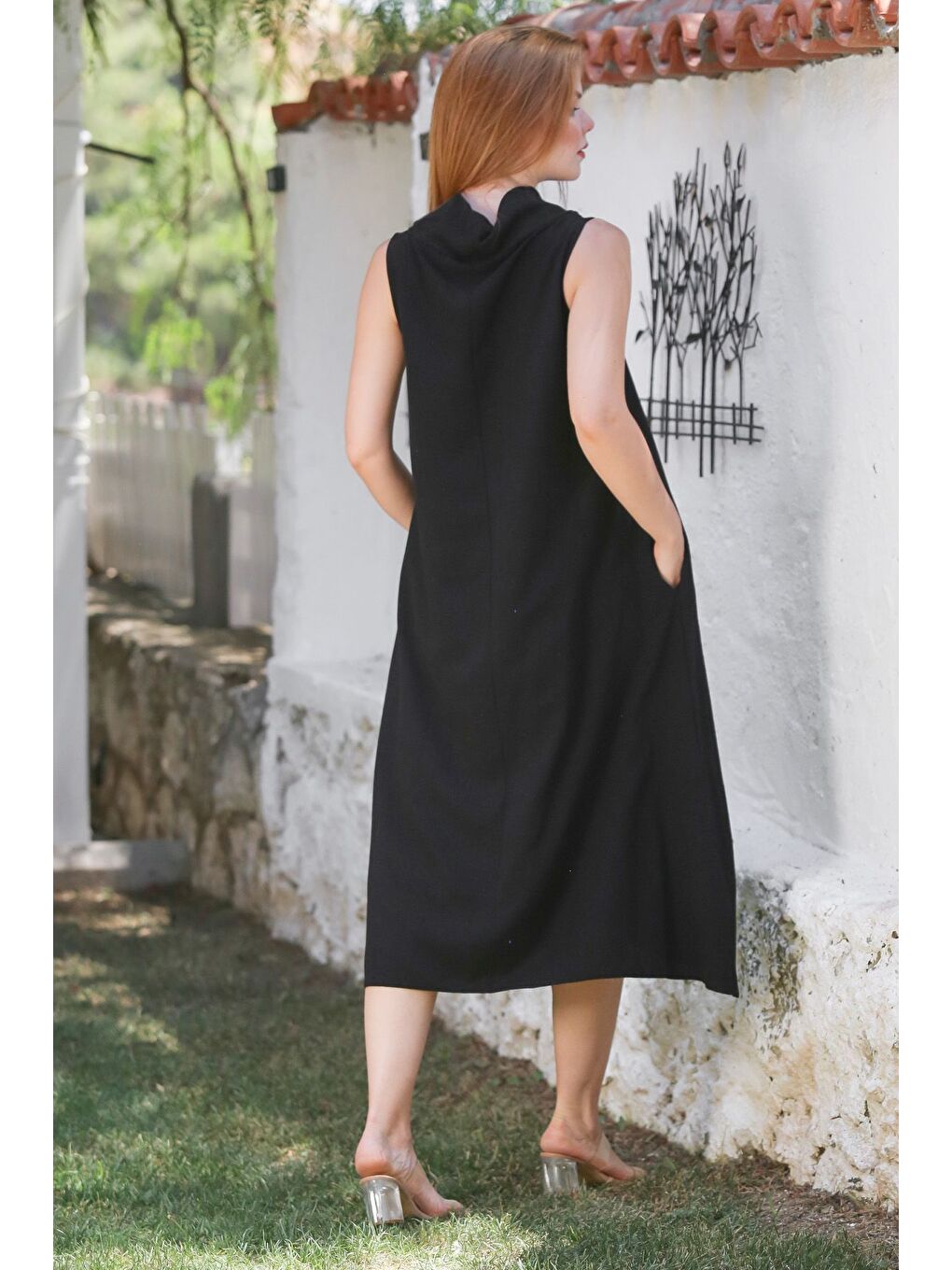 Siyah Degaje Yaka Kolsuz Gizli Cepli Yıkamalı Casual Keten Görünümlü Dokuma Elbise 120 55-1