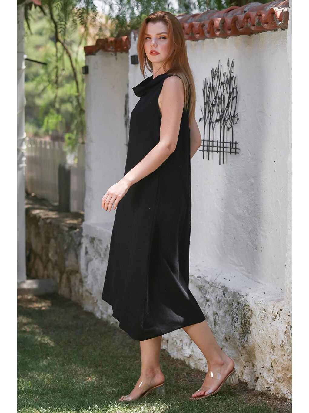 Siyah Degaje Yaka Kolsuz Gizli Cepli Yıkamalı Casual Keten Görünümlü Dokuma Elbise 120 55-5