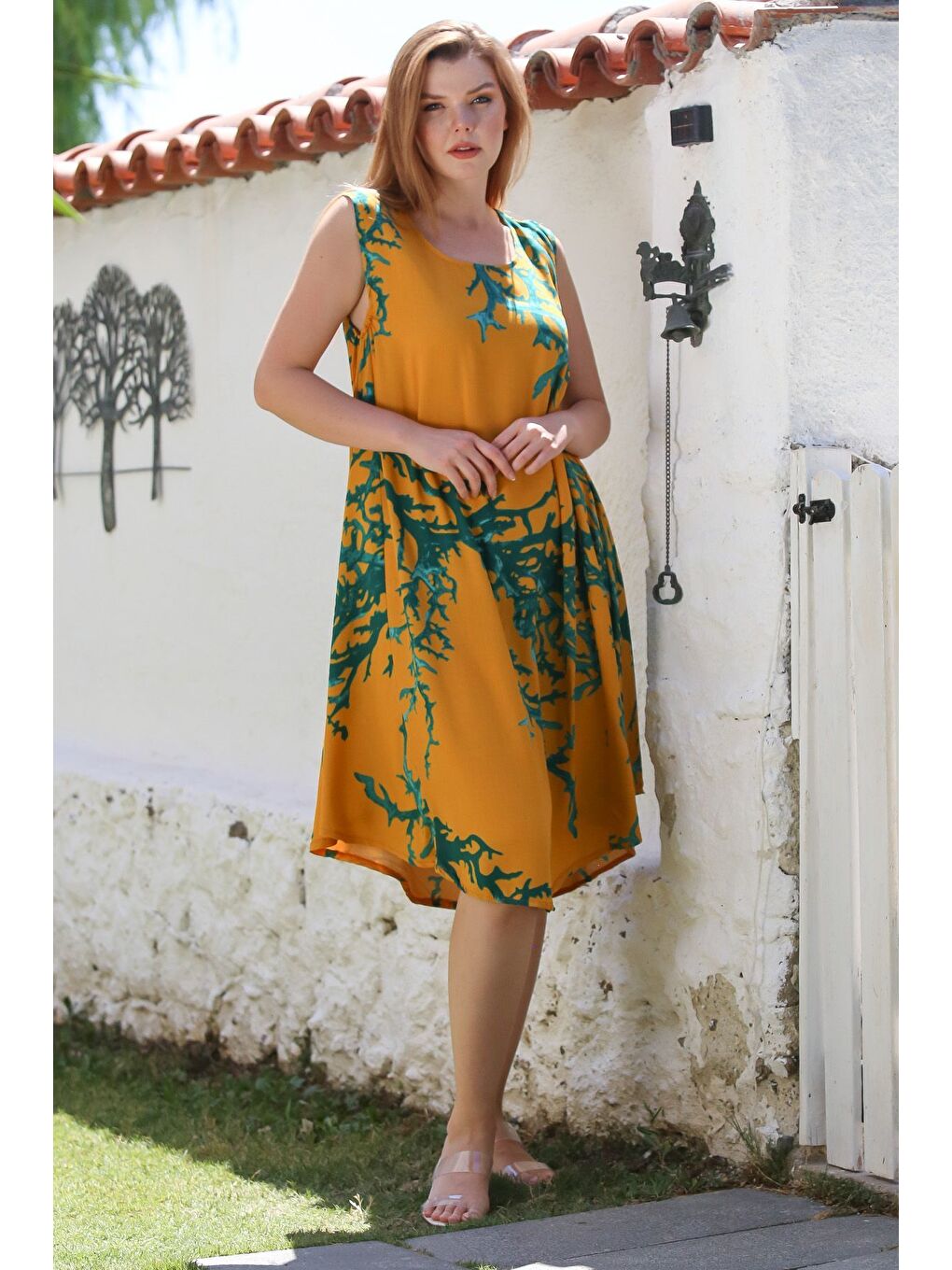 Sarı Hardal Havuz Yaka Kolsuz Desenli Casual Viskon Dokuma Elbise 100 62-6