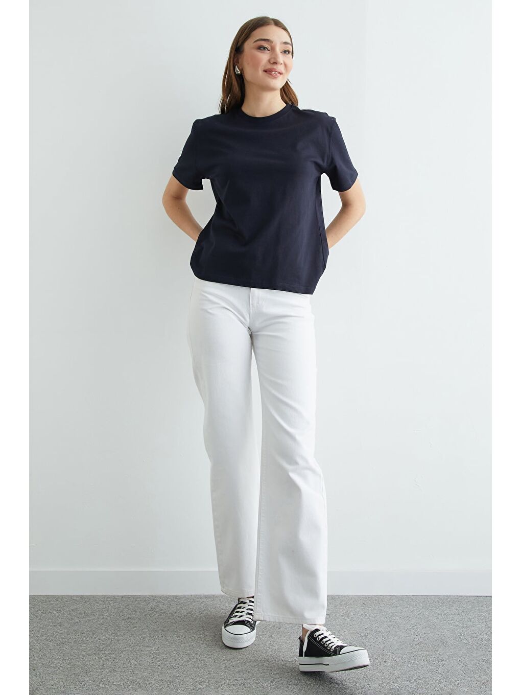 Lacivert Basic Bisiklet Yaka Tişört-3