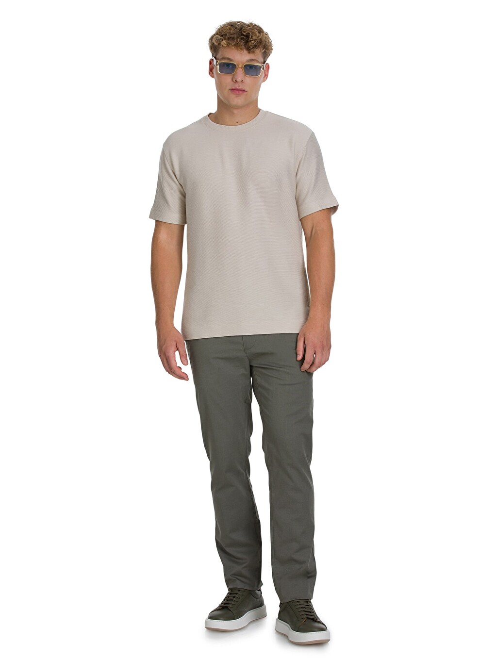 Ekru Regular Fit Bisiklet Yaka Basic Tişört-1