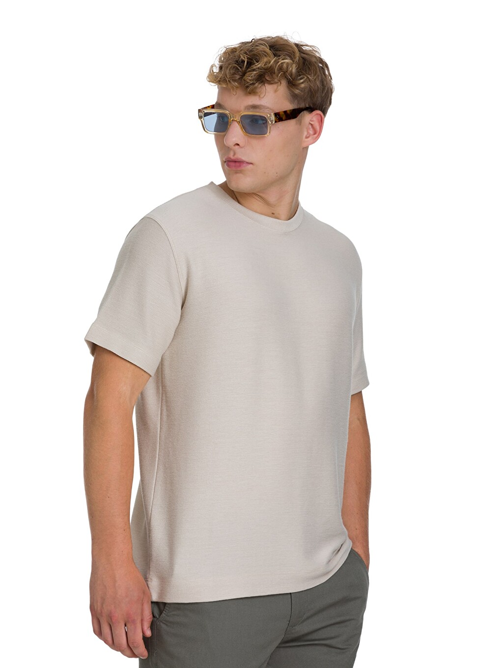 Ekru Regular Fit Bisiklet Yaka Basic Tişört-2