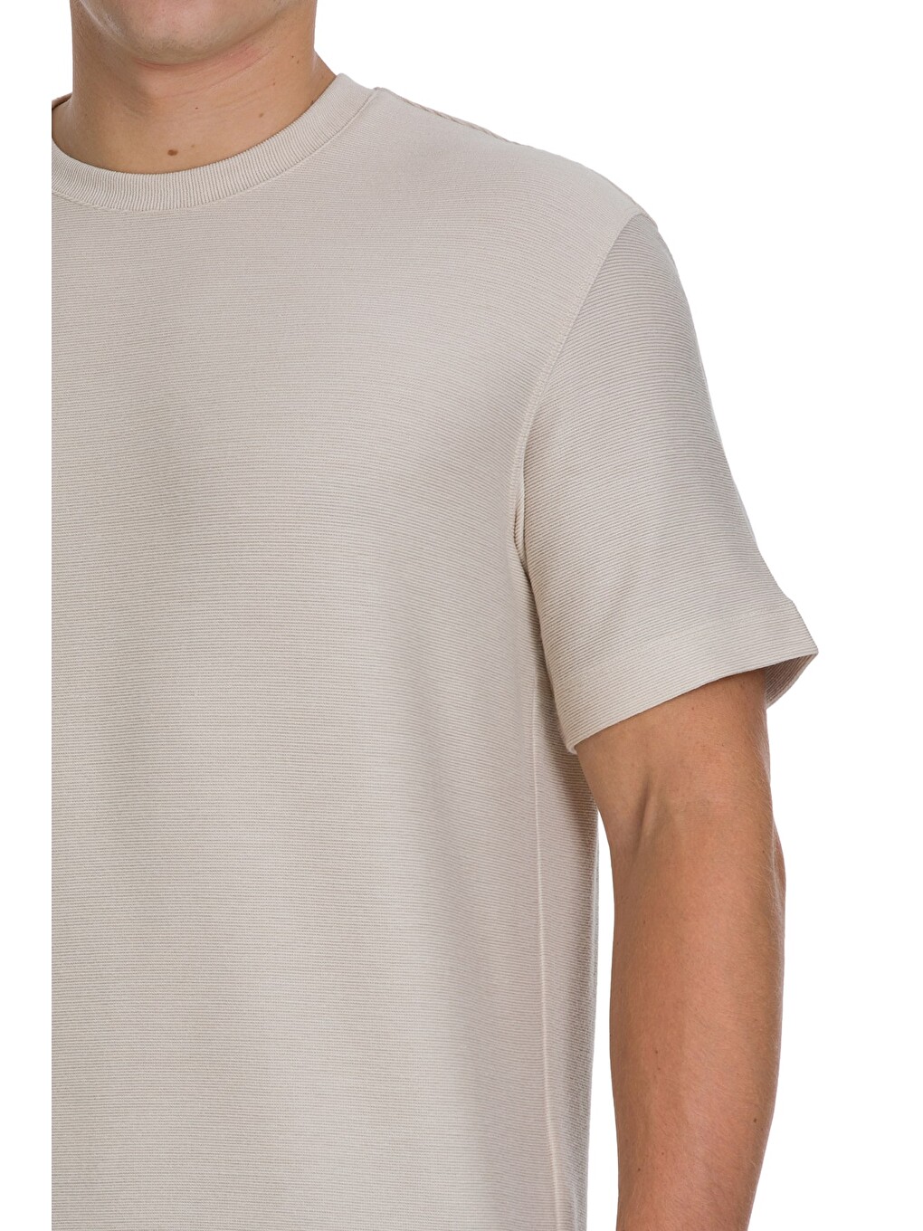 Ekru Regular Fit Bisiklet Yaka Basic Tişört-3