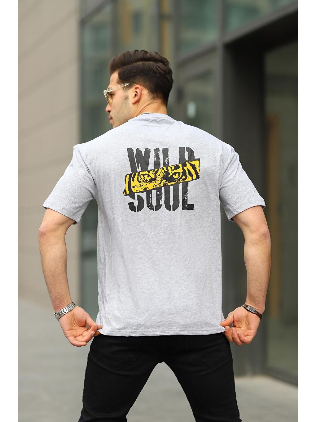 Gri Erkek Wild Soul Baskılı Oversize Tshirt-2