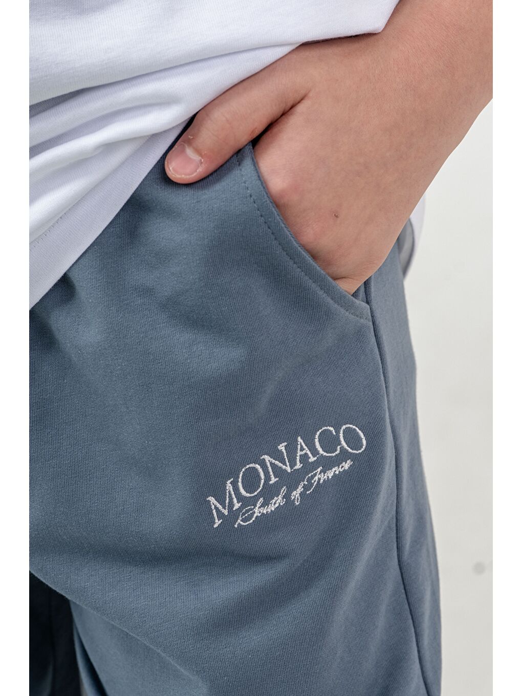 Gri Ön Orta Baskılı Duble Paçalı Erkek Çocuk Şort - Tişört Takımı-6