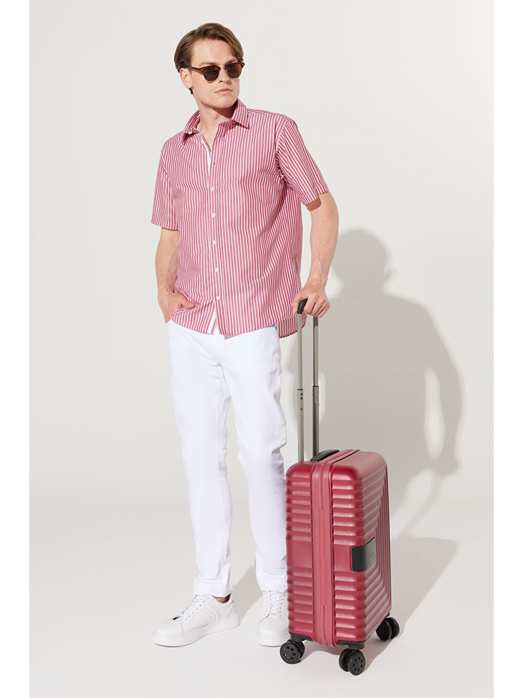 Kahverengi Erkek Kiremit Küçük Boy Valiz-3