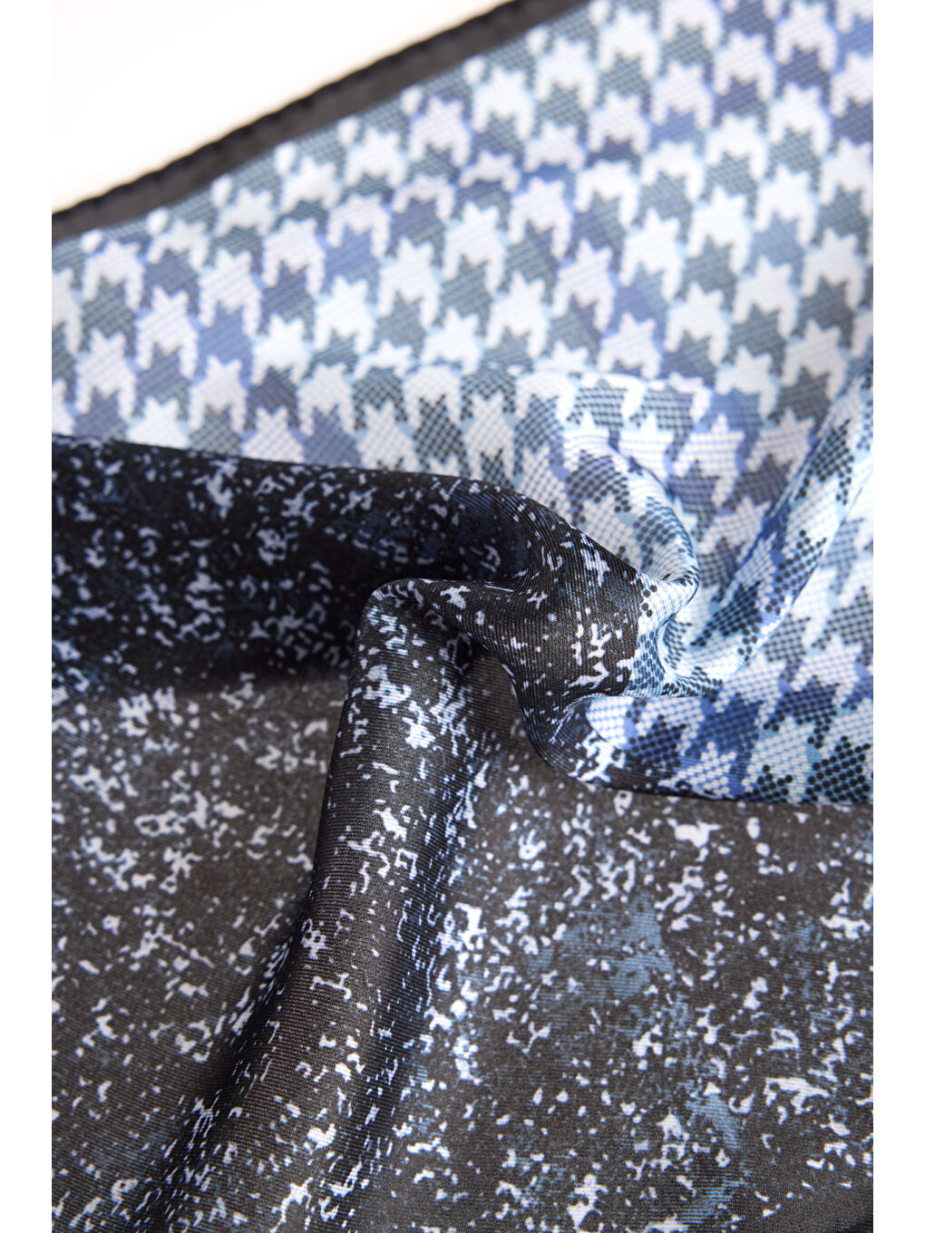 Erkek Gri-Siyah Desenli Mendil-2