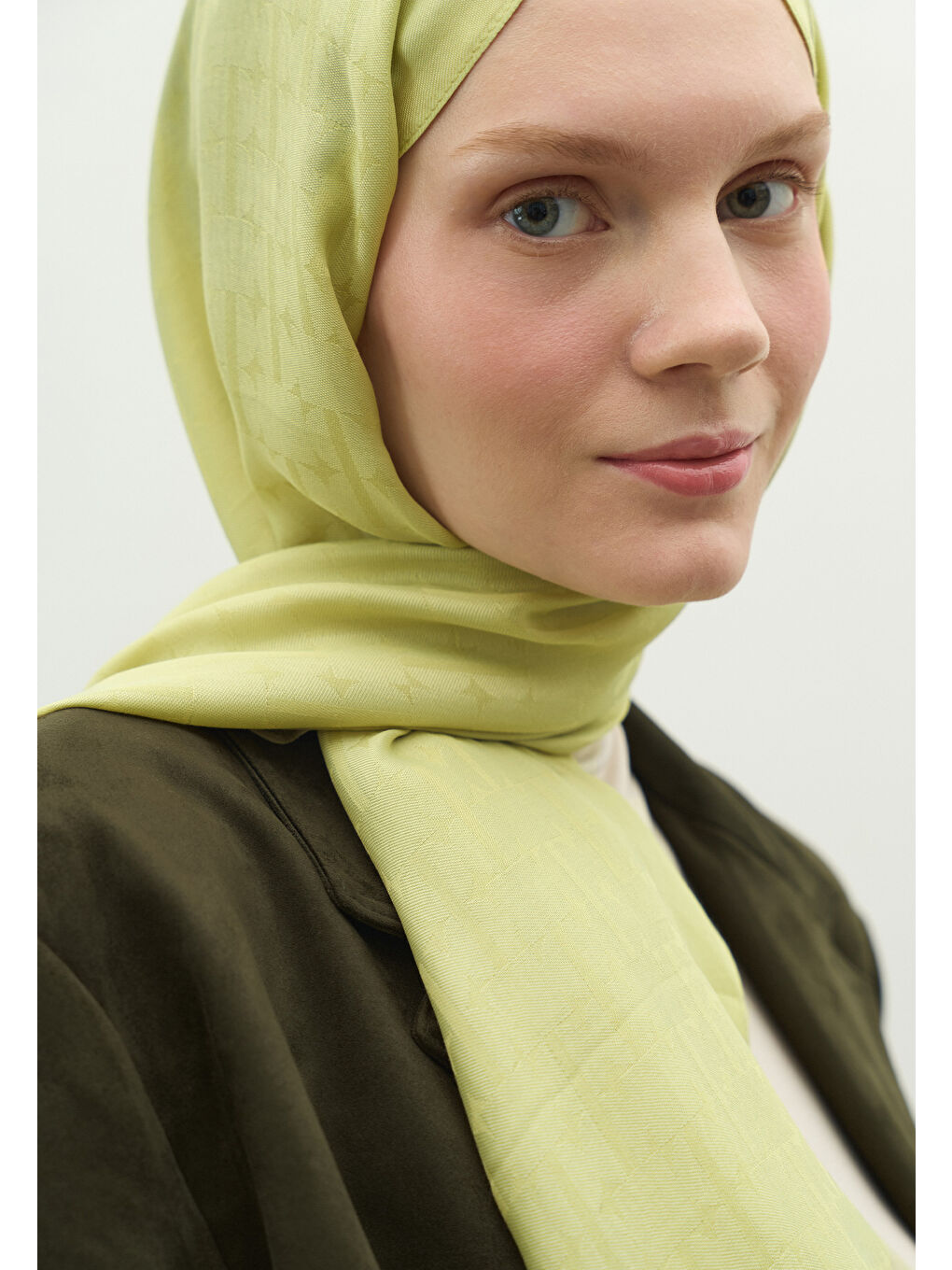 Yeşil MONOGRAM PAMUK FLOŞ JAKARLI ŞAL ADAÇAYI-3