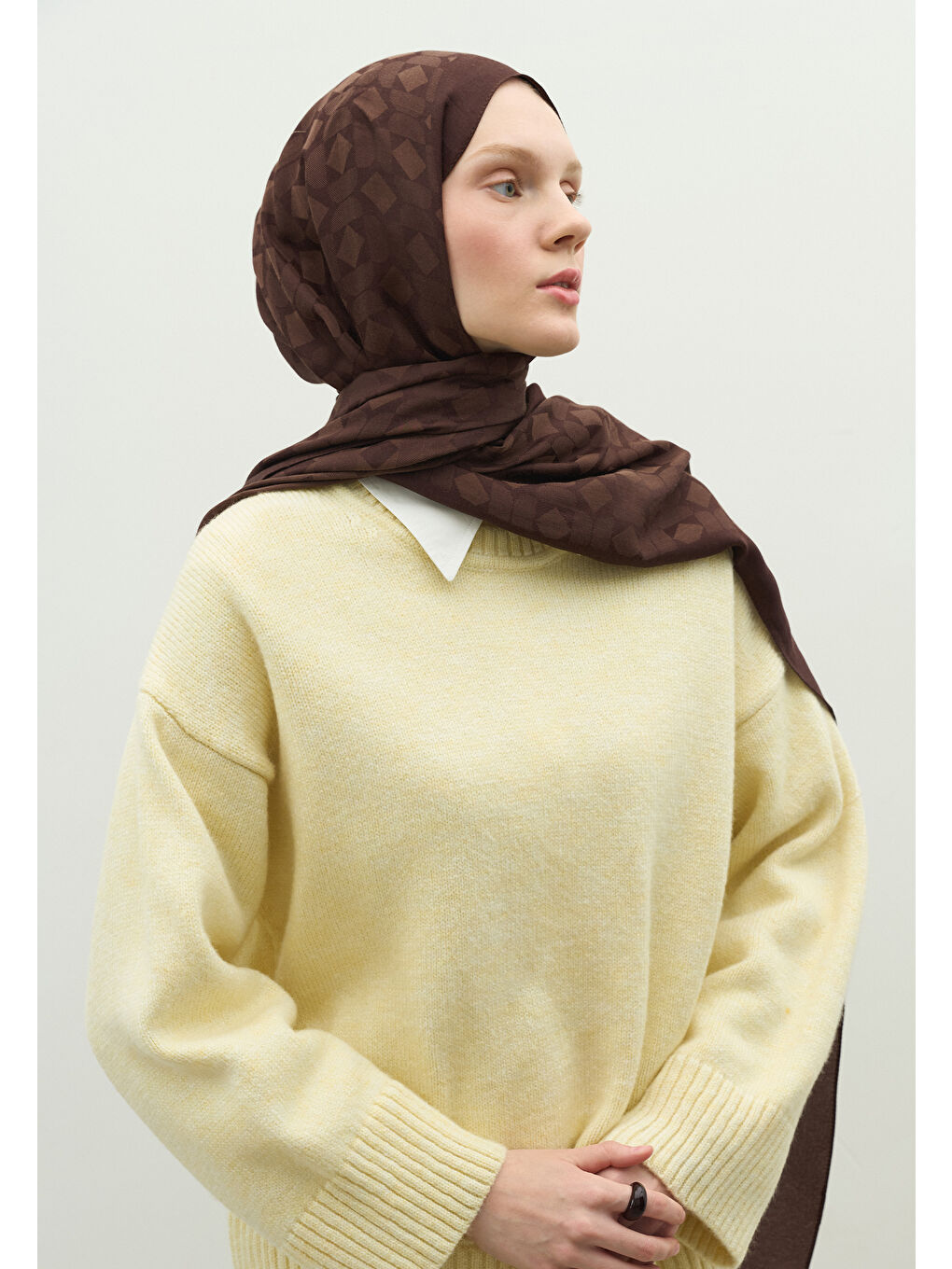 Kahverengi MONOGRAM PAMUK FLOŞ JAKARLI ŞAL ÇİKOLATA KAHVE-2