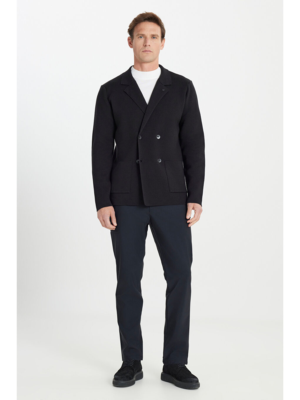 Erkek Siyah Pamuklu Standart Fit Normal Kesim Kruvaze Yaka Cepli Triko Ceket-1