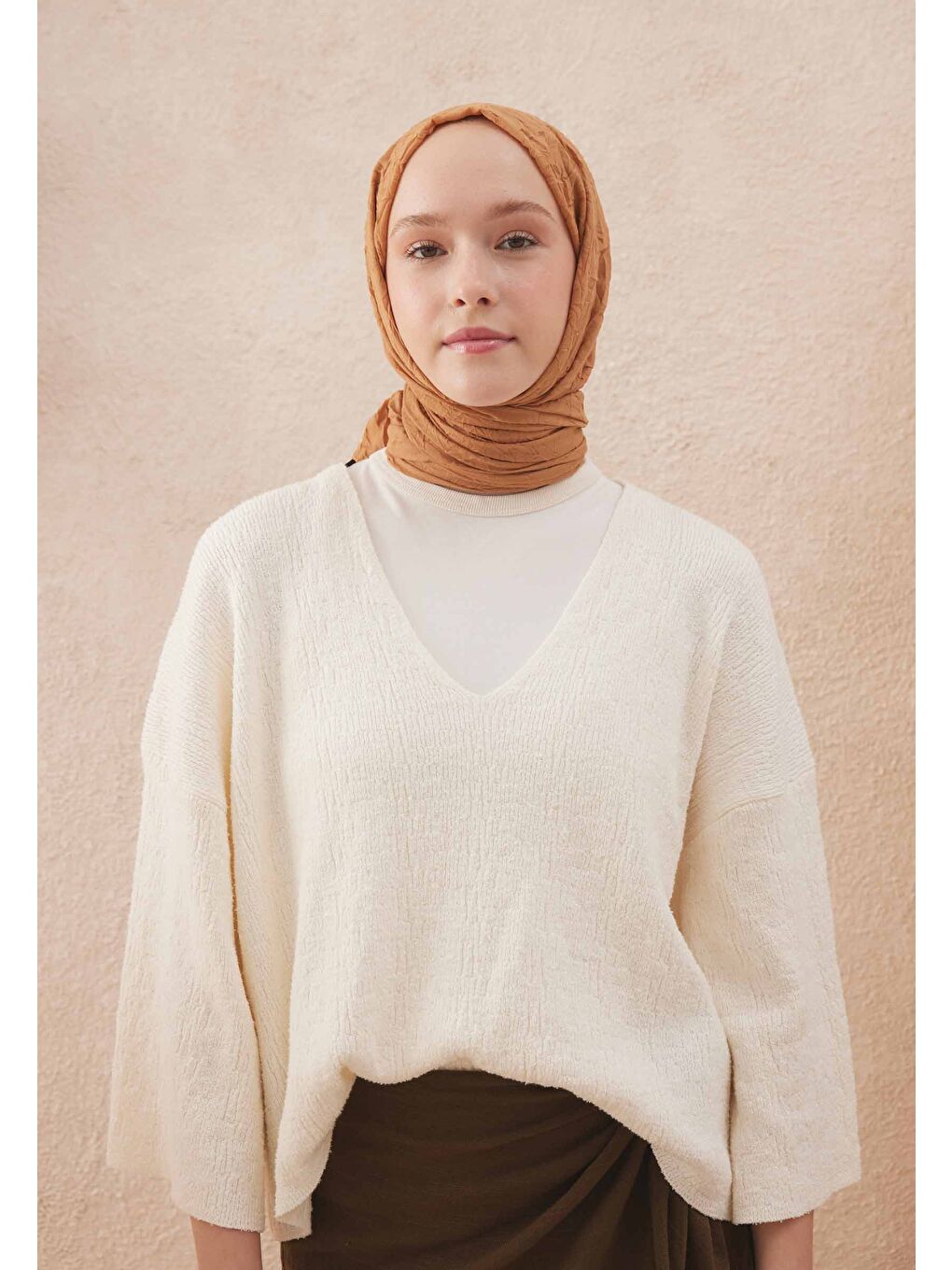 Bej Vual Crash Şal Tatlı Badem-2