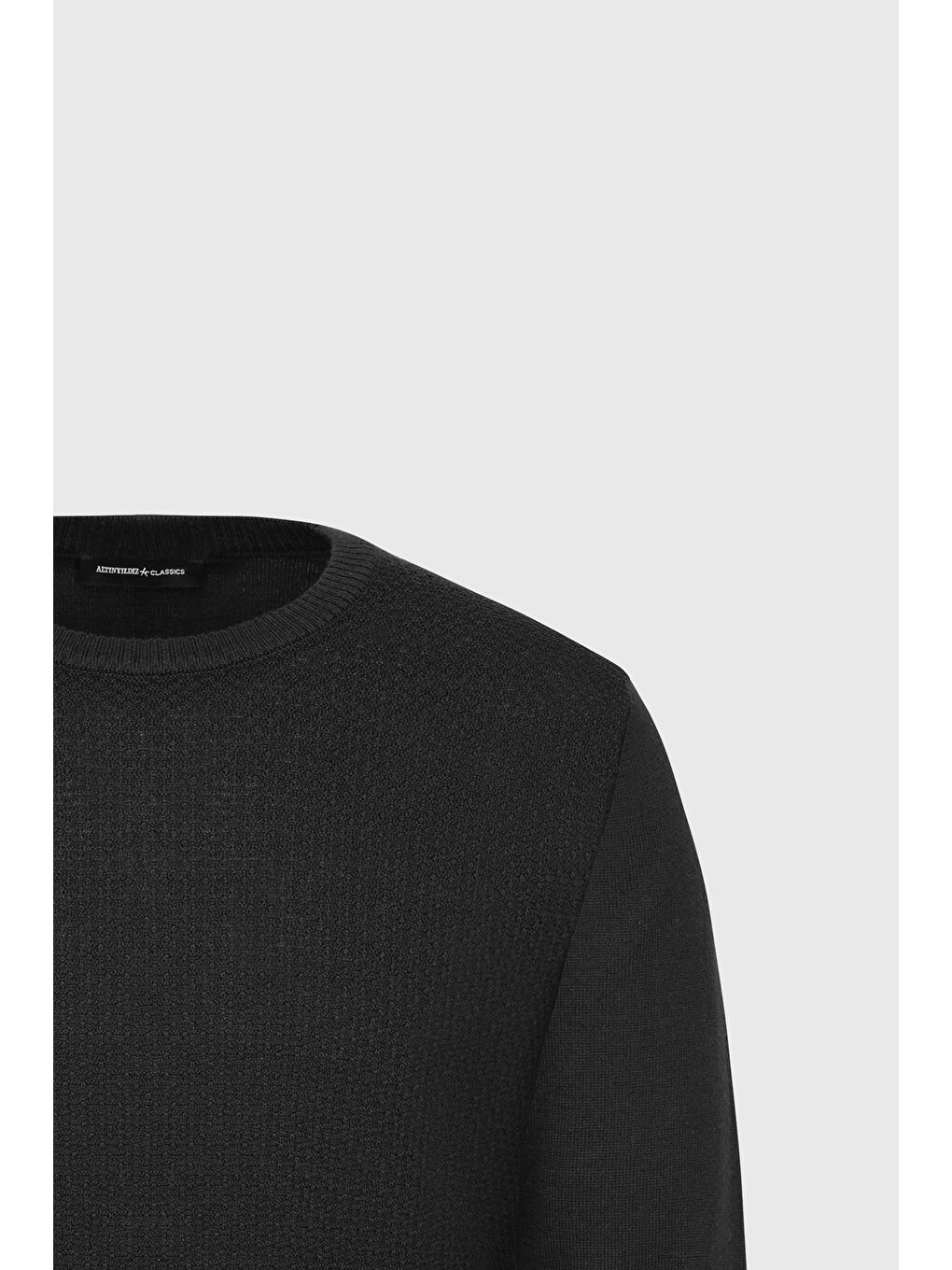 Erkek Siyah Pamuklu Standart Fit Normal Kesim Bisiklet Yaka Jakarlı Triko Kazak-7