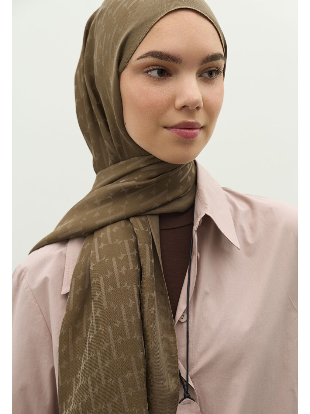 Kahverengi MONOGRAM PAMUK FLOŞ JAKARLI ŞAL TOPRAK-3