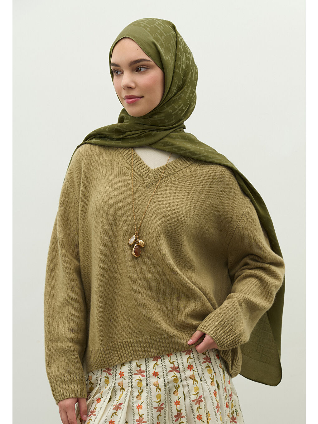 Yeşil MONOGRAM PAMUK FLOŞ JAKARLI ŞAL ZEYTİN YEŞİLİ-2