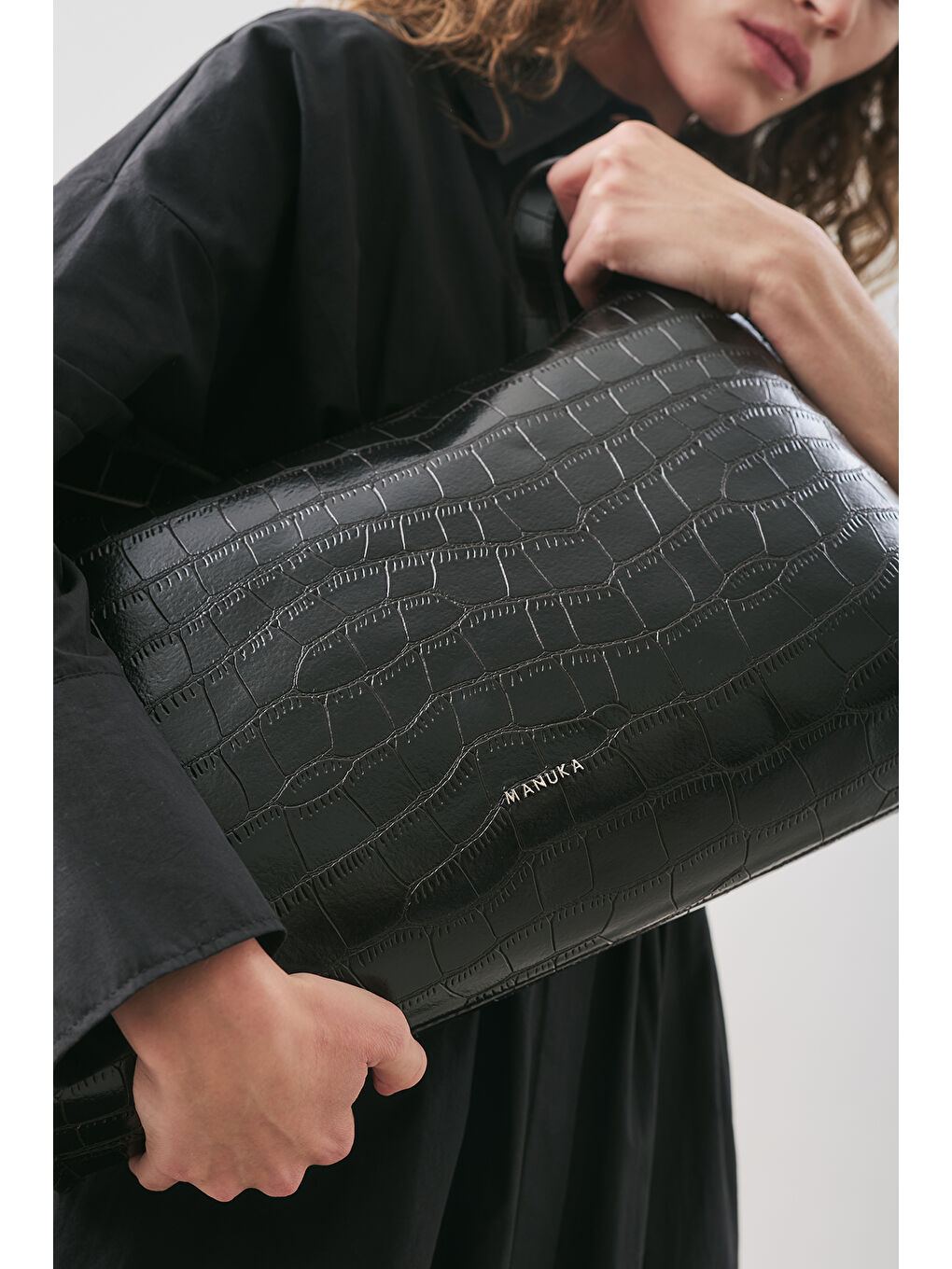 Dokulu Deri Omuz Çantası Siyah-1