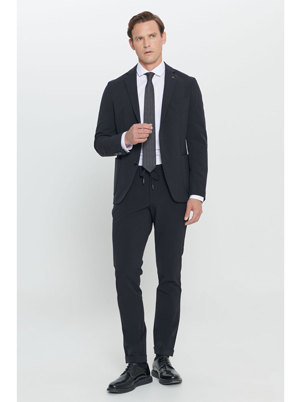 Erkek Koyu Lacivert Slim Fit Dar Kesim Mono Yaka Takım Elbise-2