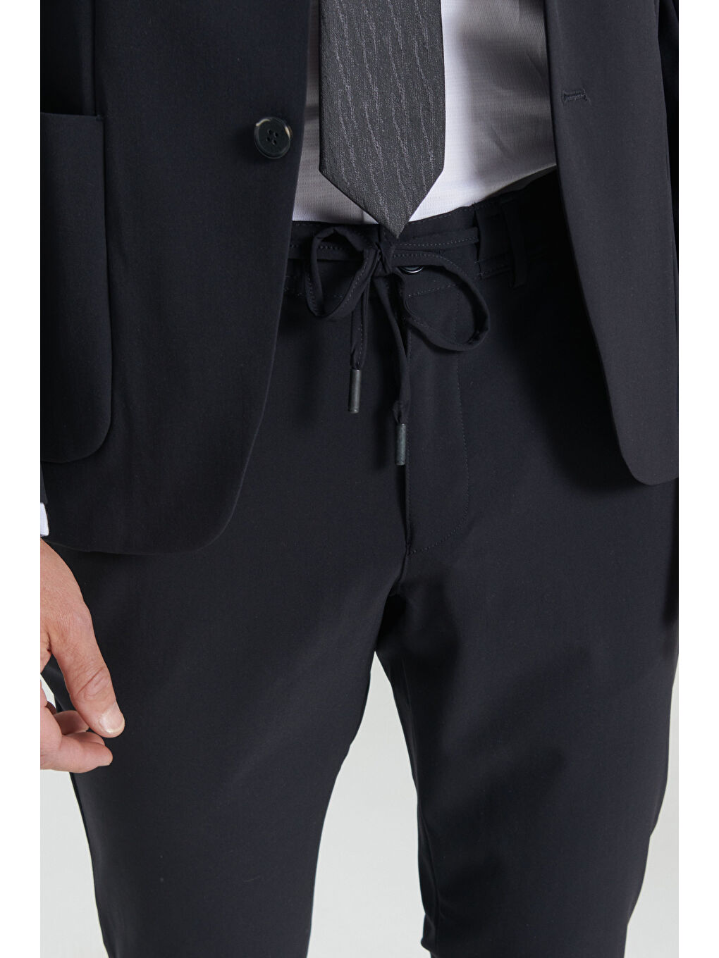 Erkek Koyu Lacivert Slim Fit Dar Kesim Mono Yaka Takım Elbise-3