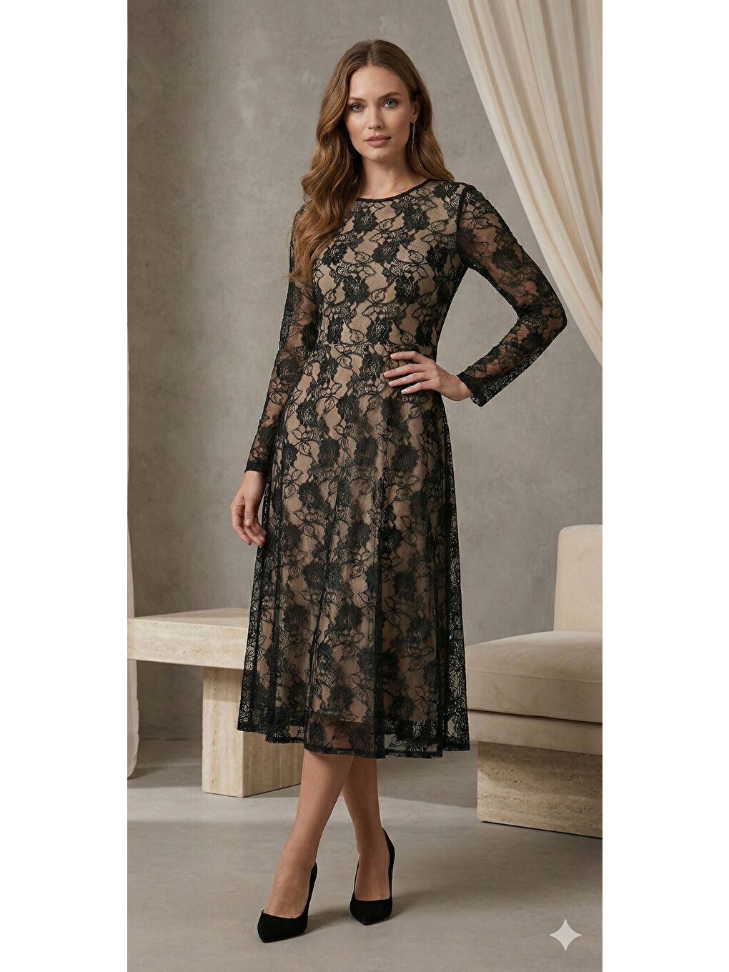 Siyah Kadın Uzun Kollu Bisiklet Yaka Dantelli Astarlı Midi Elbise-4