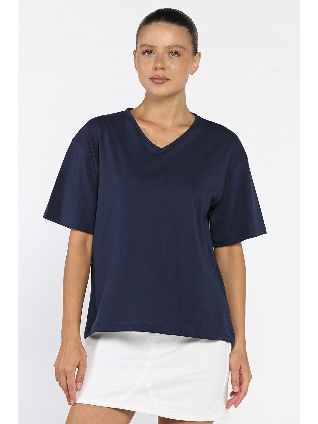 Lacivert V Yaka Basıc Tişört-1