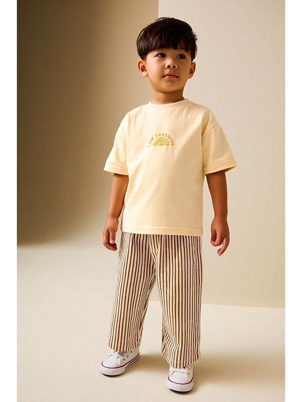 Ekru Erkek Çocuk Baskılı Bisiklet Yaka Jogger Pantolonlu Altüst Takım