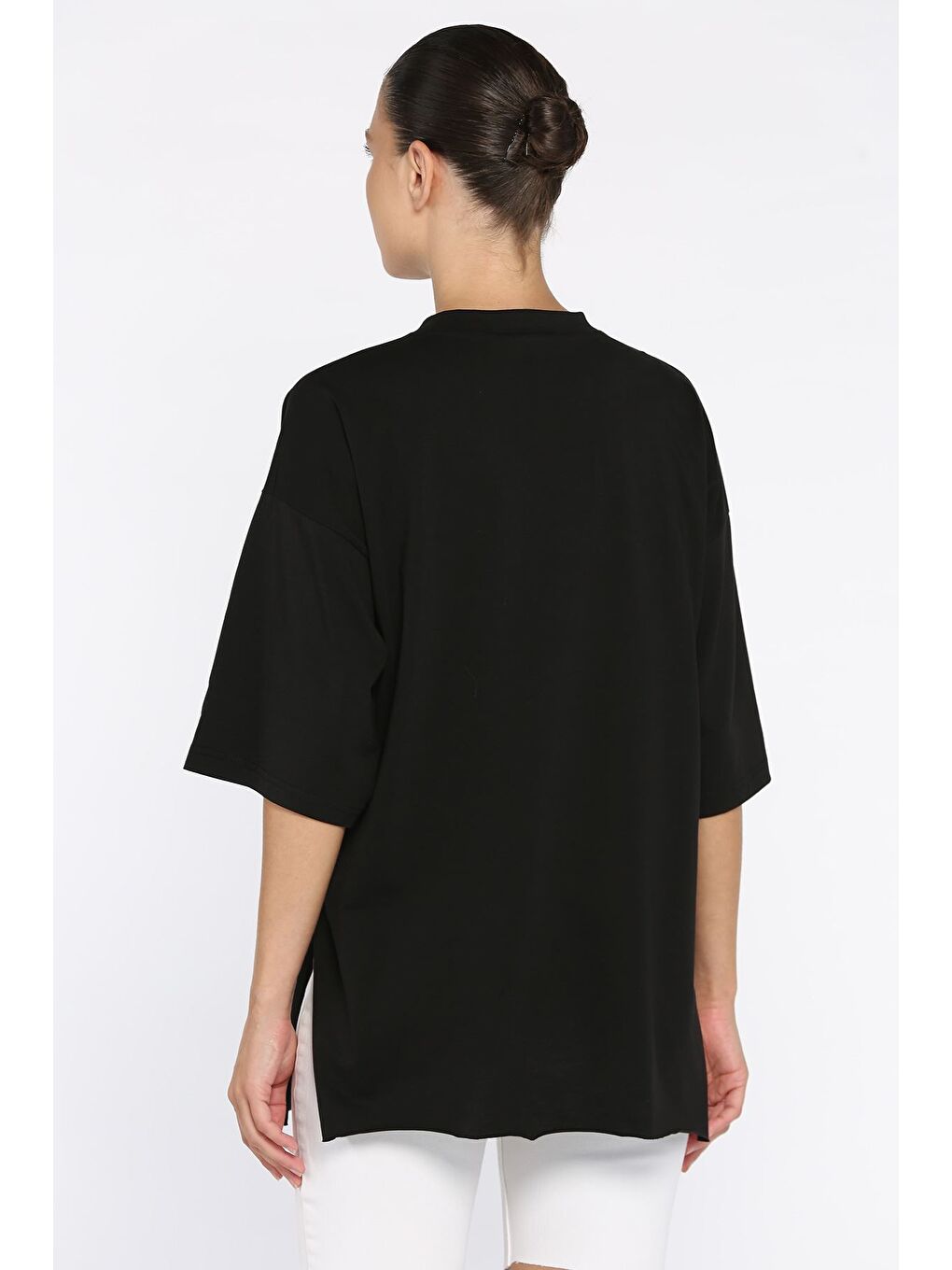 Siyah Kadın Bisiklet Yaka Yan Yırtmaç Detaylı Salaş T-shirt-2