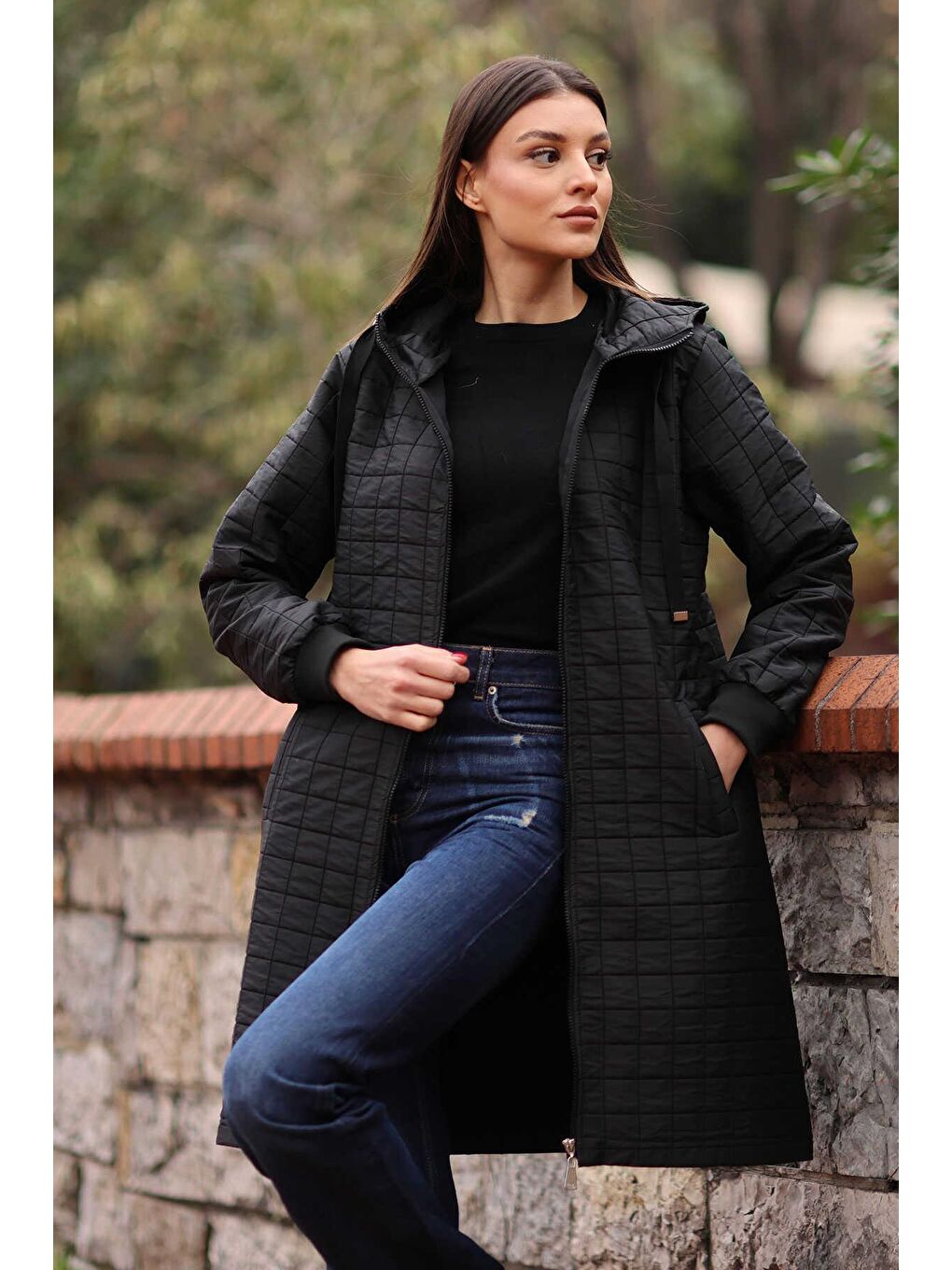 Siyah Kapitone Uzun  Mont kadın-3