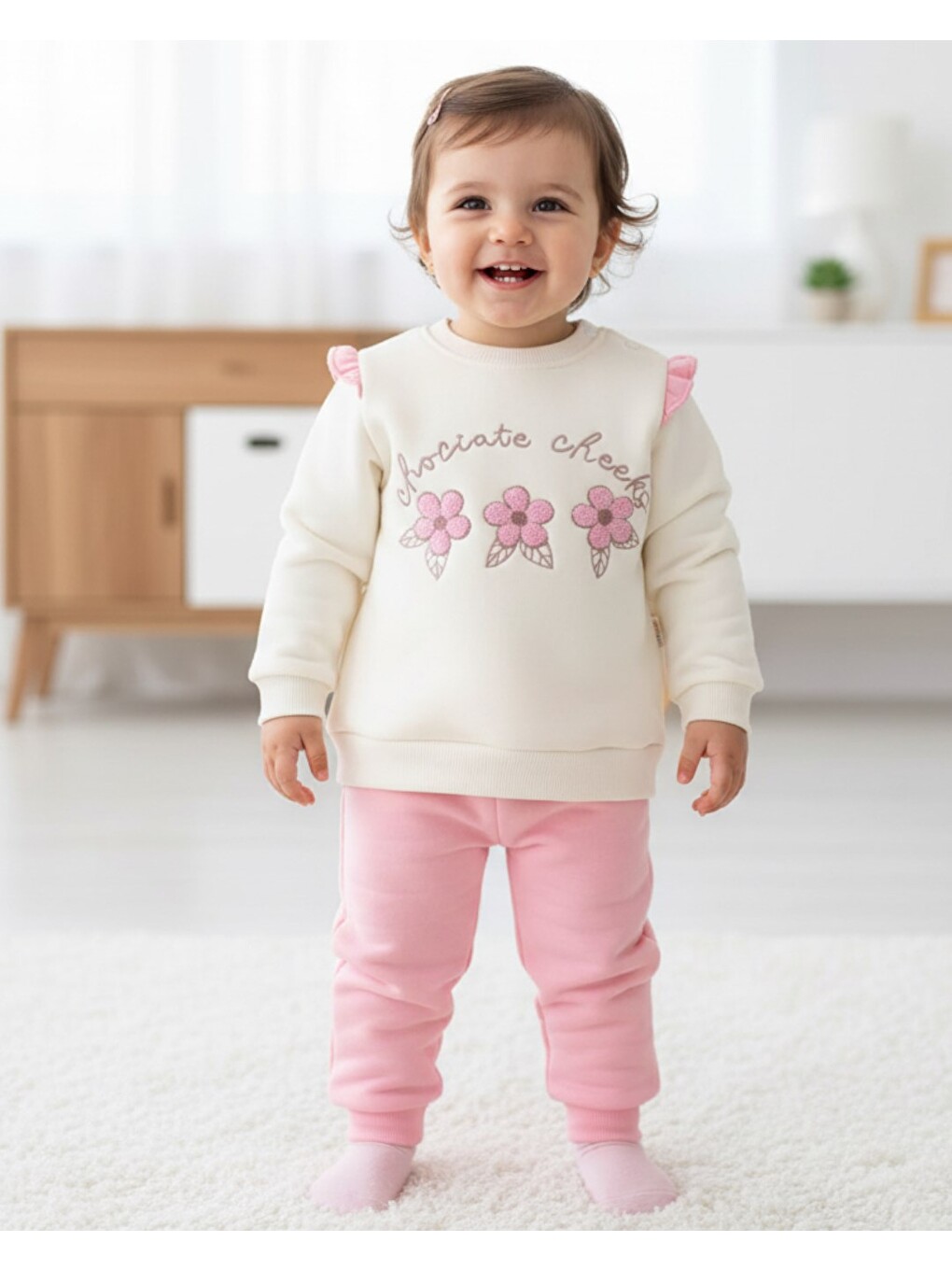 Pembe Kız Bebek Papatya Nakışlı Fırfırlı Takım