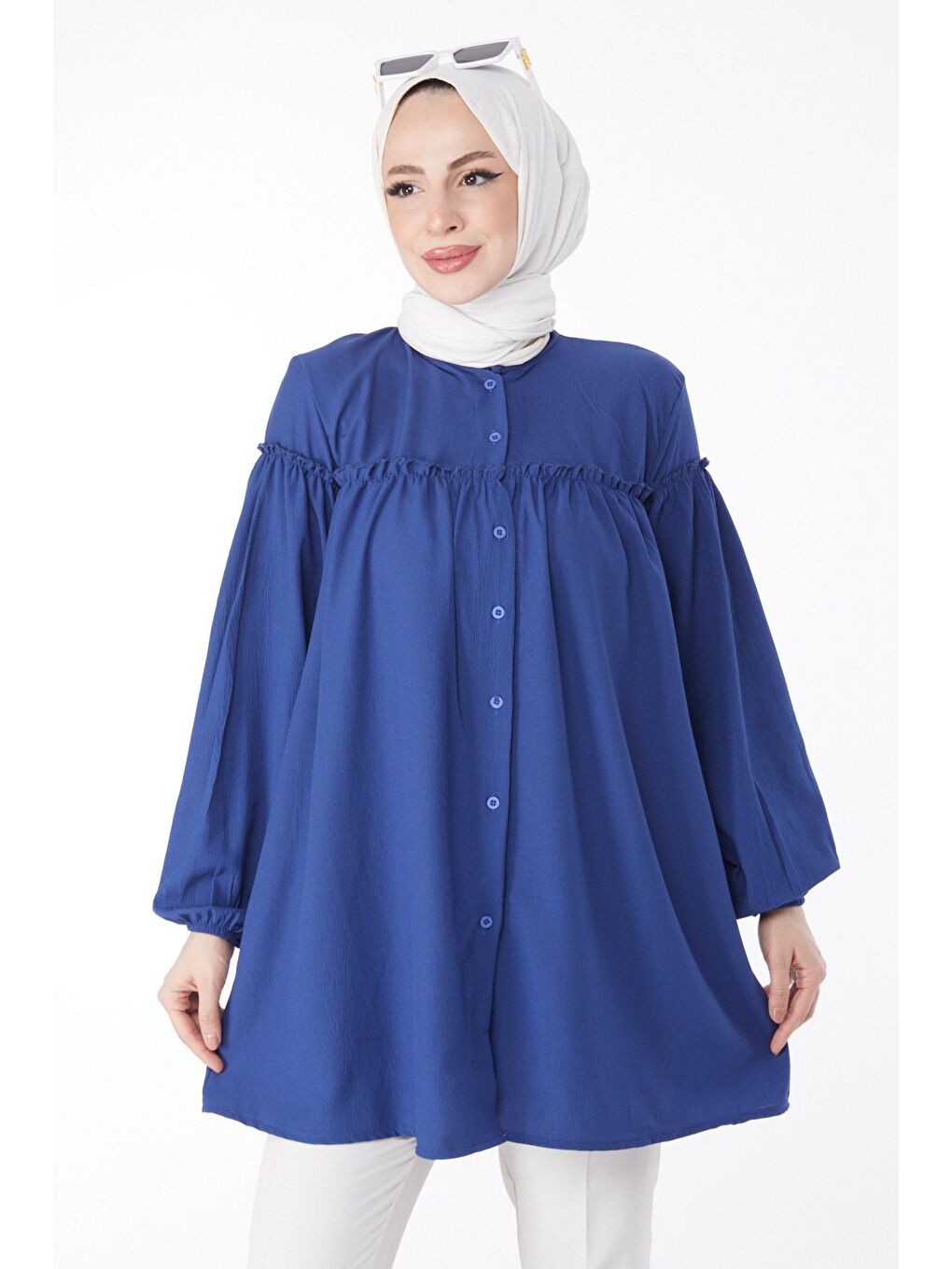 Hakim Yaka Kadın Mavi Büzgülü Gömlek - 13136