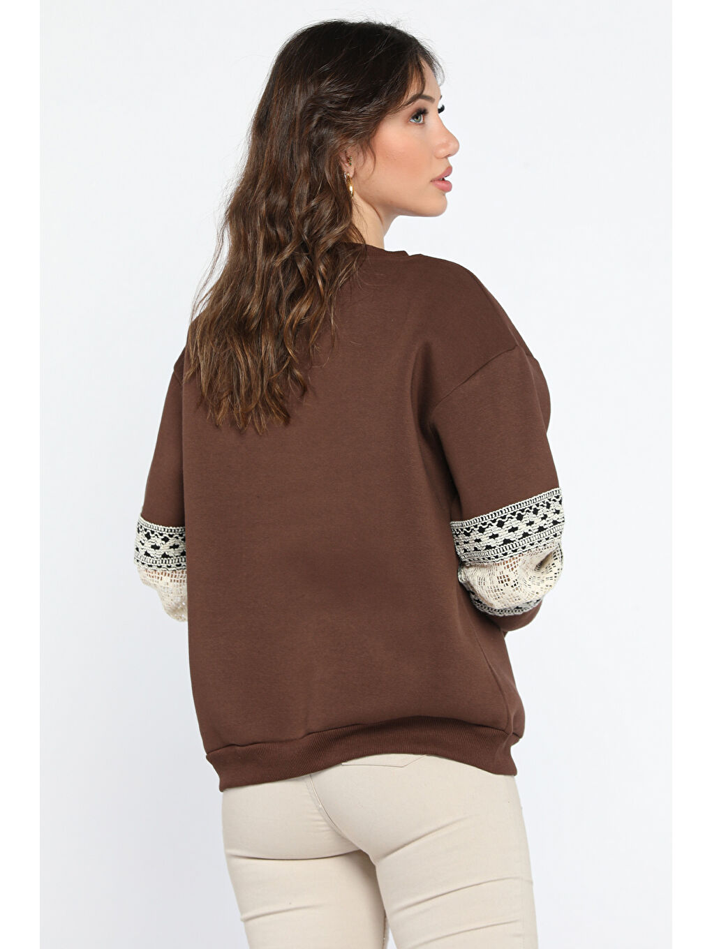 Kahverengi Kadın Bisiklet Yaka Kol Detaylı Şardonlu Sweatshirt-2