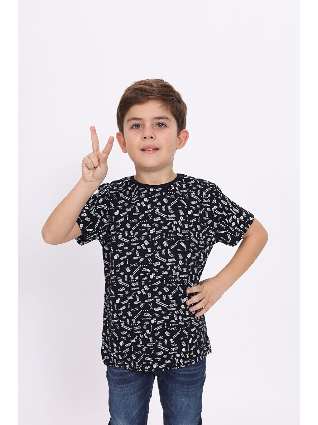 Siyah Erkek Çocuk Komple Baskılı Tişört-1