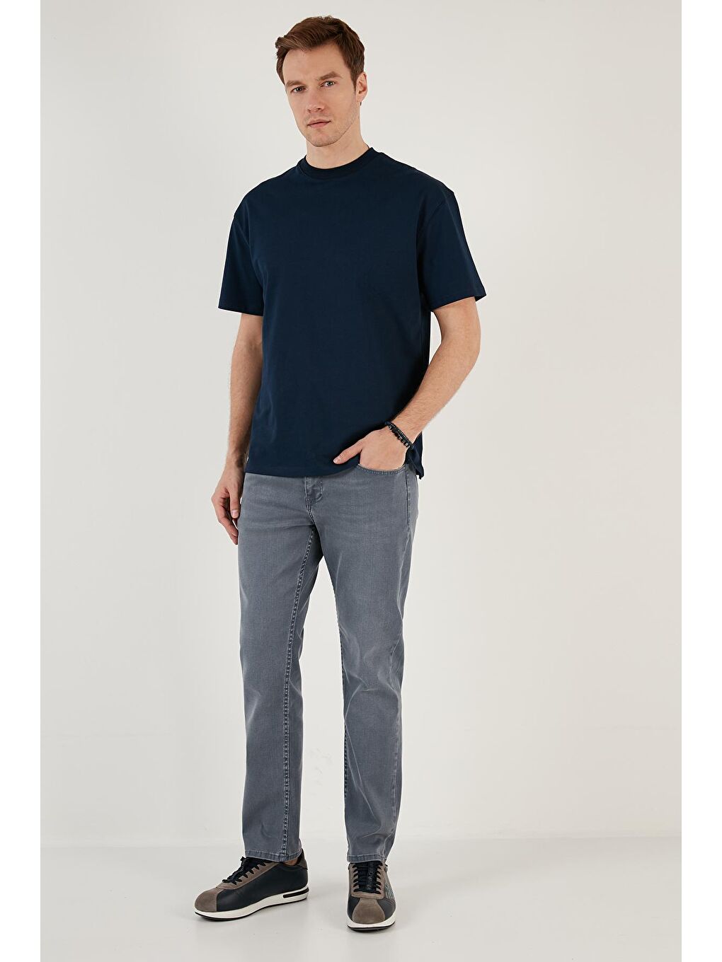 Mavi Pamuklu Yüksek Bel Comfort Fit Boru Paça Jeans 4411J79TEXAS