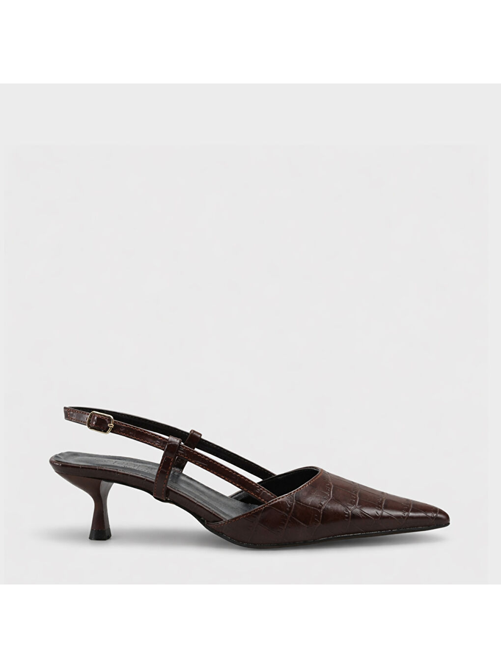 Kahverengi Vitoria Sivri Burunlu Orta Topuklu Arkası Kare Arkadan Bantlı Kadın Ayakkabı