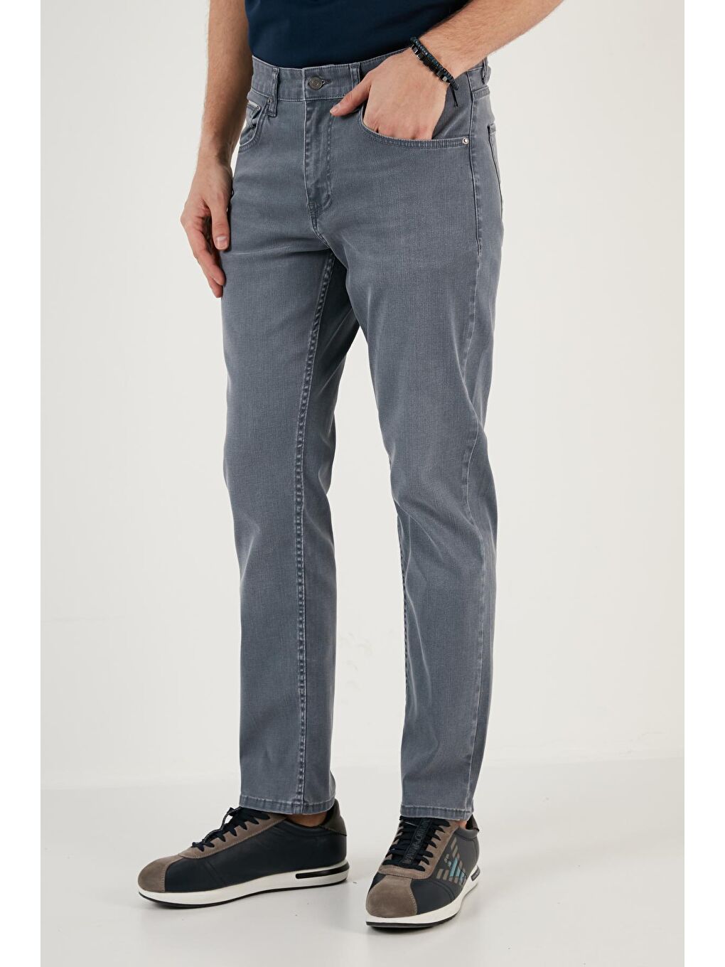 Mavi Pamuklu Yüksek Bel Comfort Fit Boru Paça Jeans 4411J79TEXAS-2