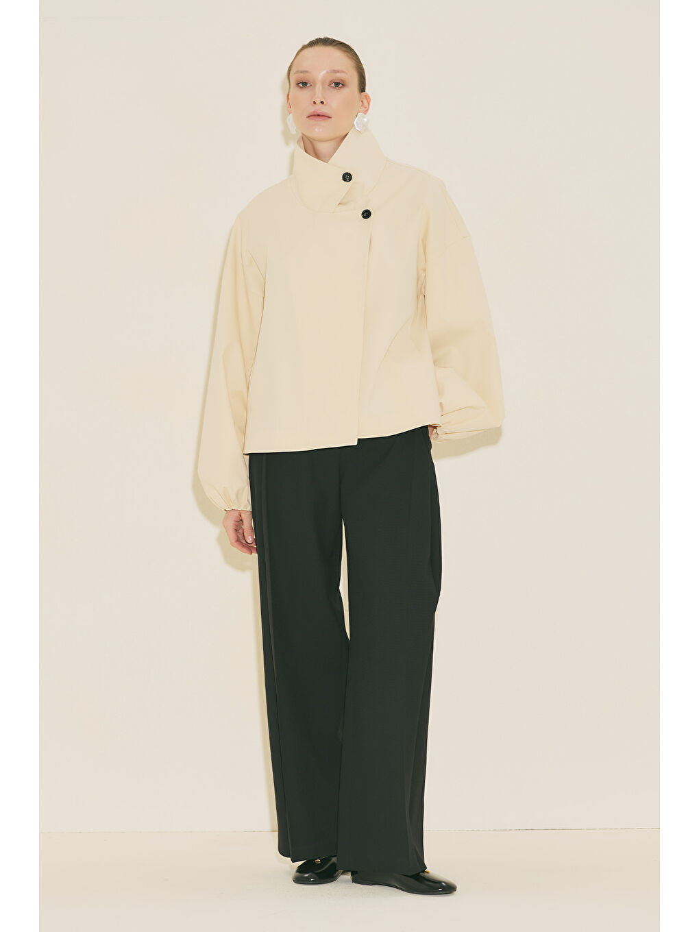 Bej Melva Geniş Kol Kısa Trençkot Vanilya-6